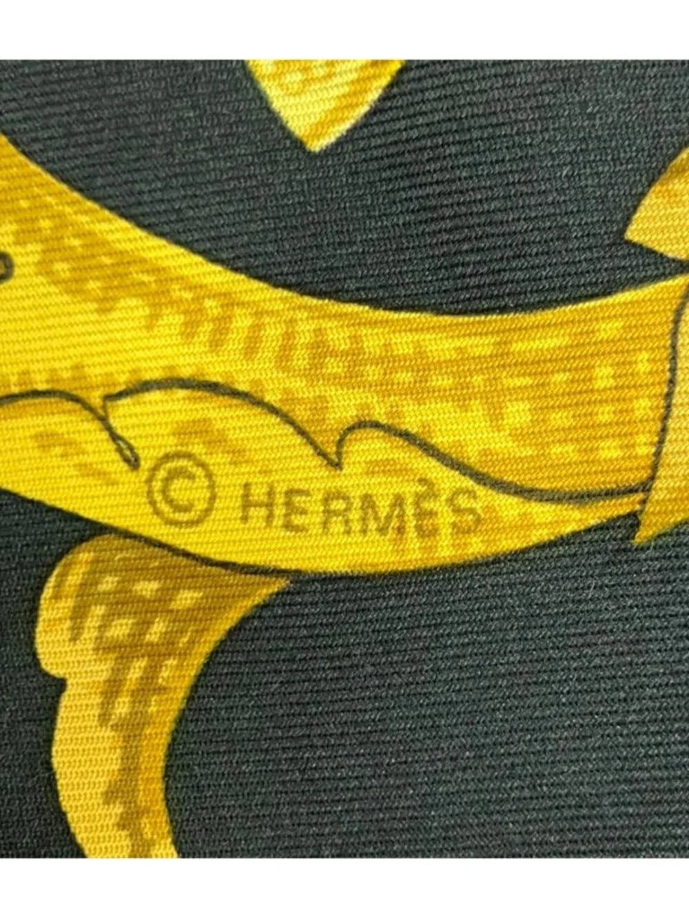 Hermes Scarf Silk 100% Carre 90 le Mors a la Conetable - Picture 2 of 6